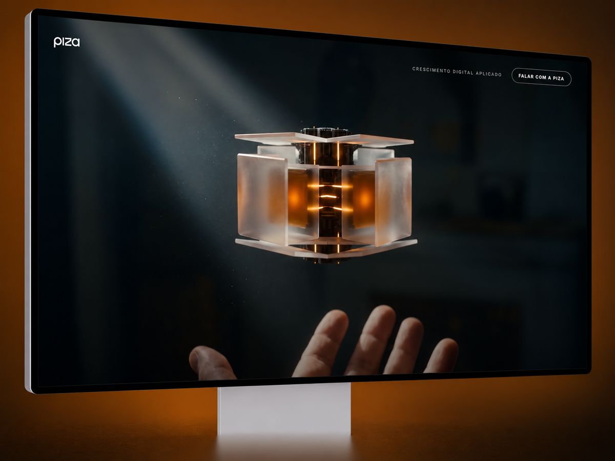 Site cinemático da Piza aberto num monitor